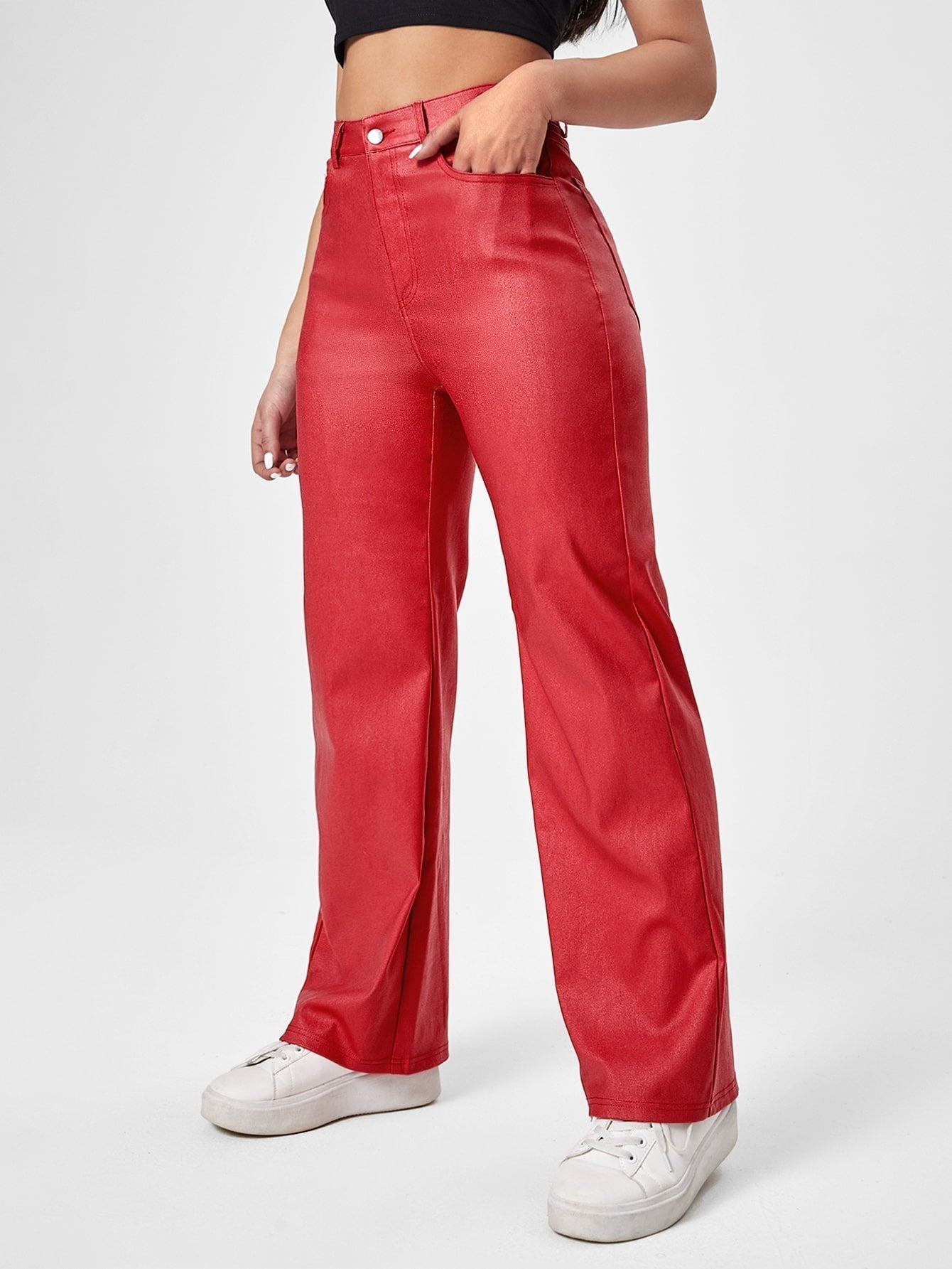 Jeans mit geradem Beinschnitt, Lederoptik