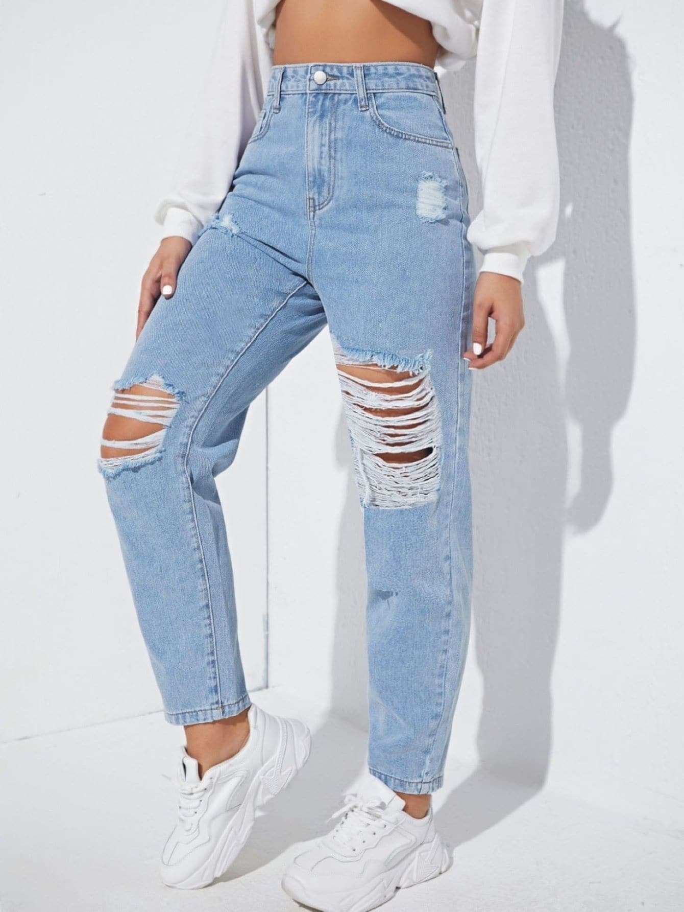 Mom Fit Jeans mit Riss, hoher Taille