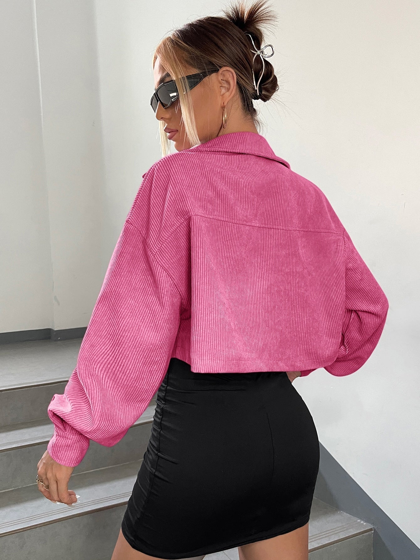 Jacke mit Drop Shoulder Klappe Detail, Crop Kord