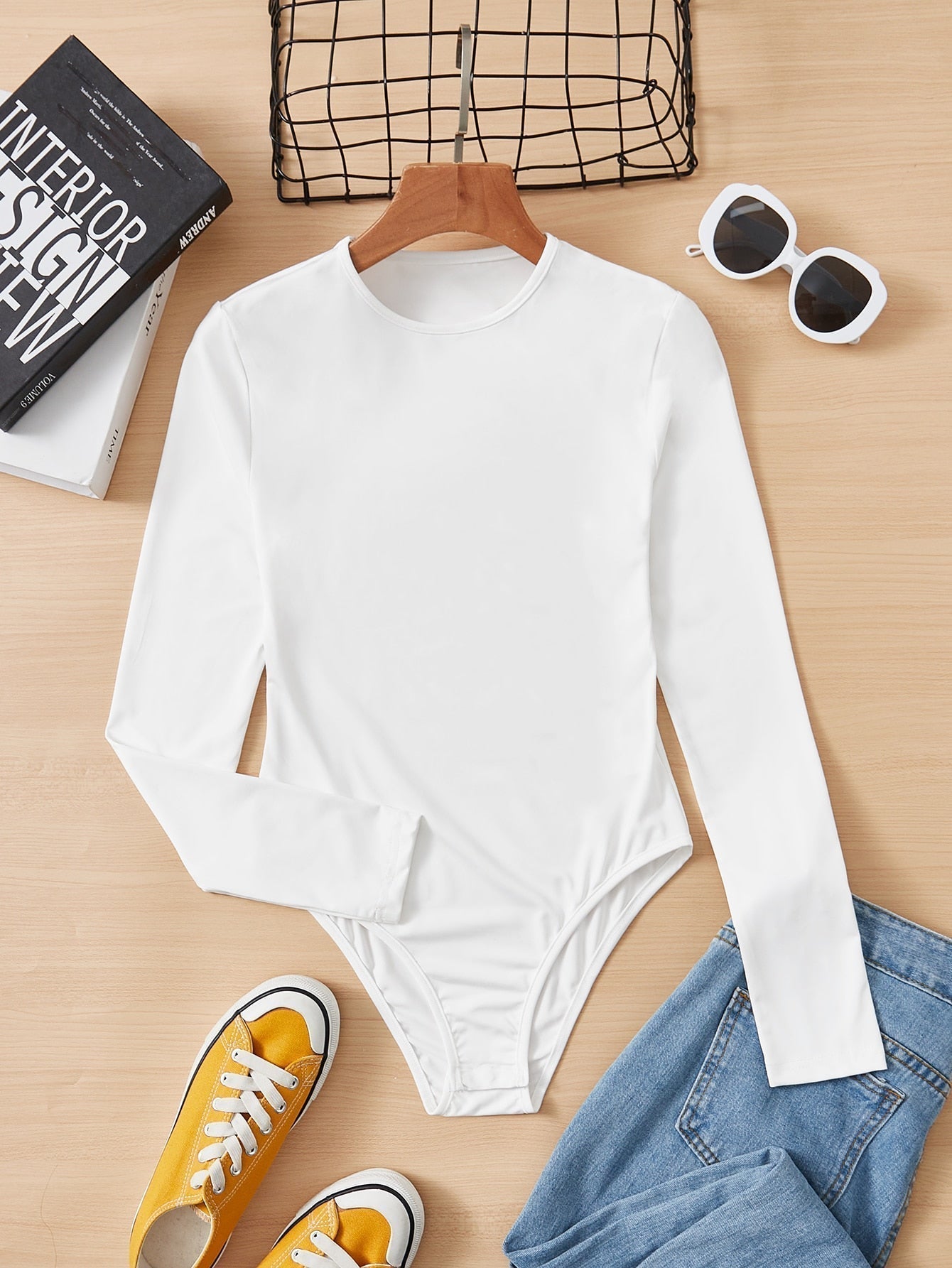 T-Shirt Body mit schmaler Passform, rundem Kragen,