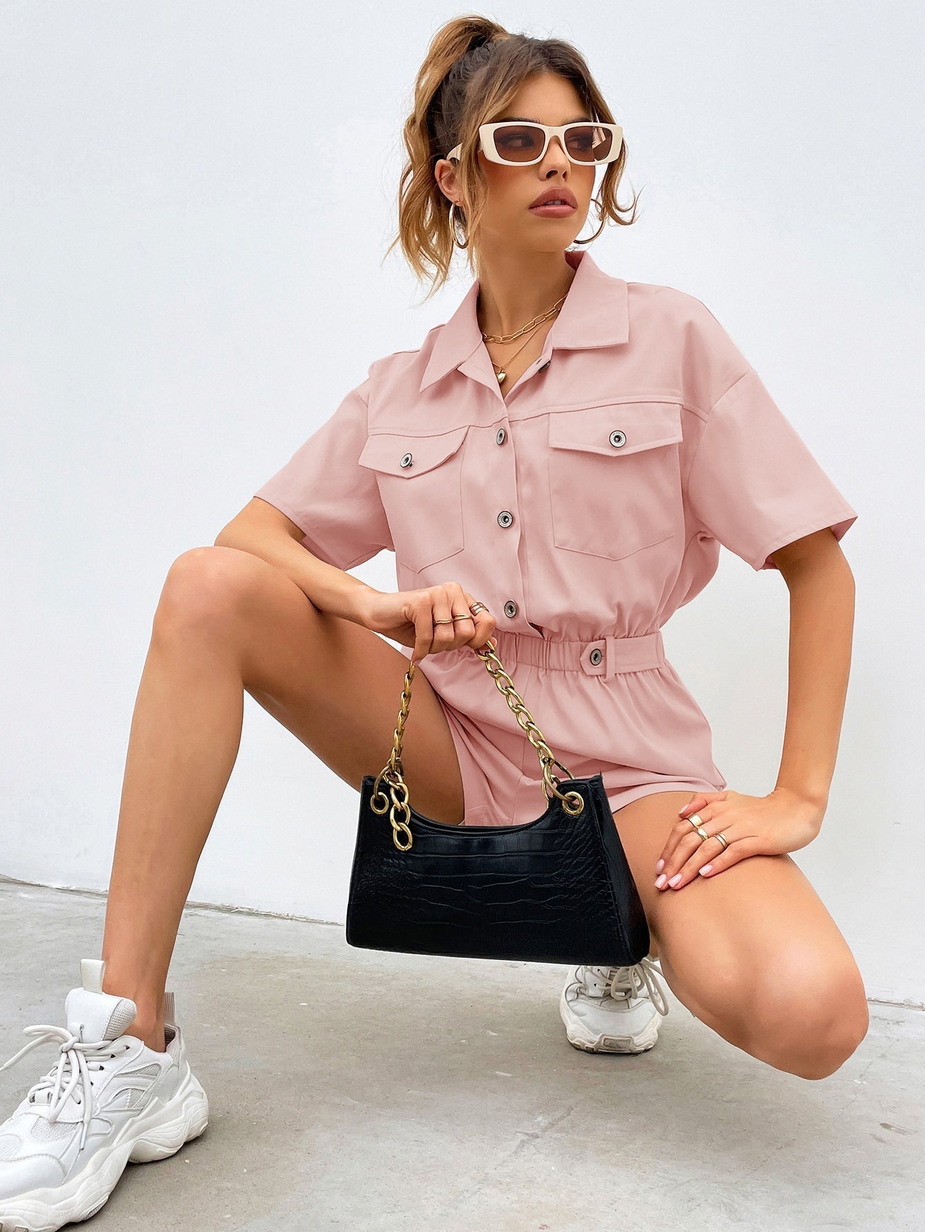 Shirt Romper mit Knopf vorne, Tasche Flicken