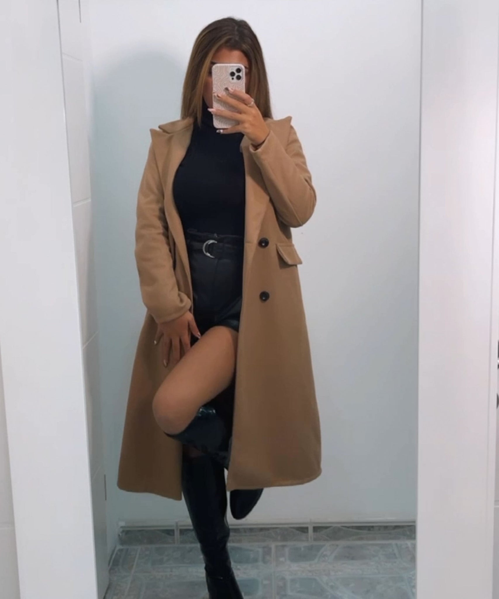 Mantel Juniper Camel