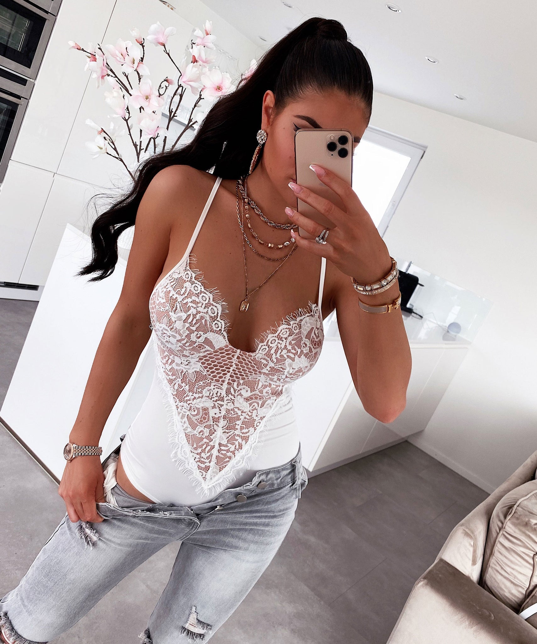 Body Keira Weiß