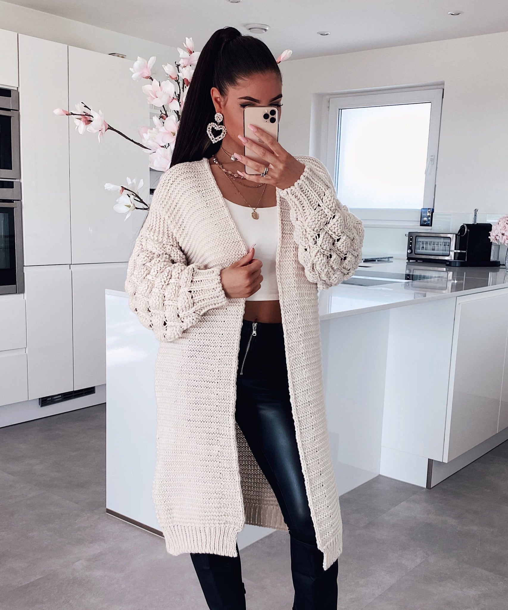 Strickjacke Cloudy Lang Beige