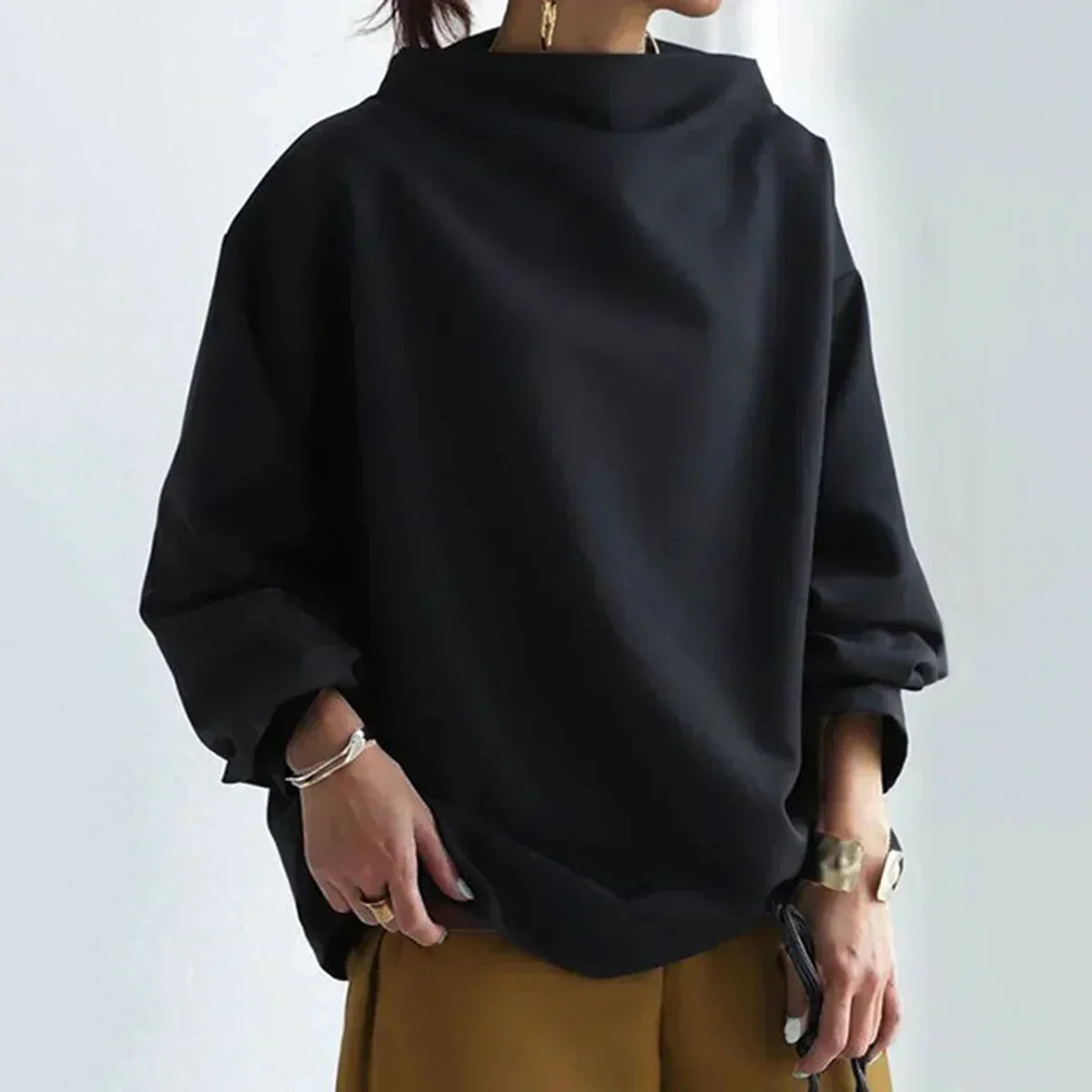 Alana™ - Lässiges T-Shirt mit hohem Halsausschnitt (50% RABATT)