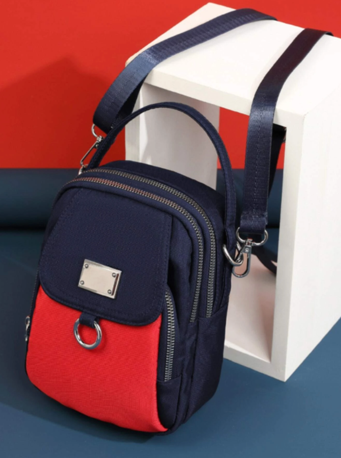 ZipSafe™ - Wasserdichte Nylon-Messenger-Tasche (50% RABATT)