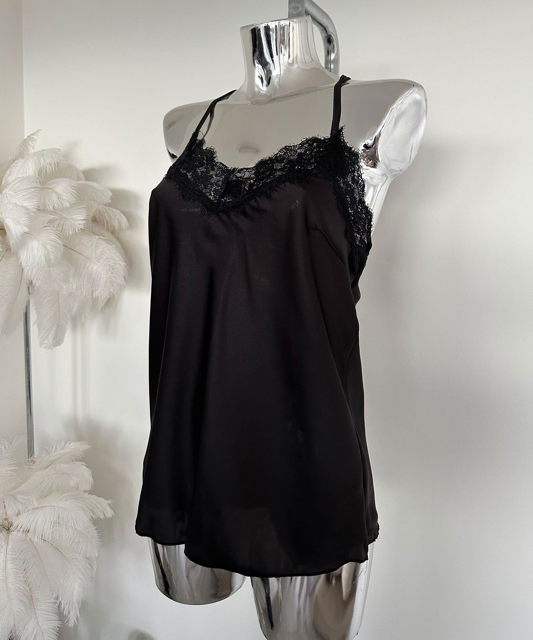 Spitzen Satin Top Cecilia Schwarz
