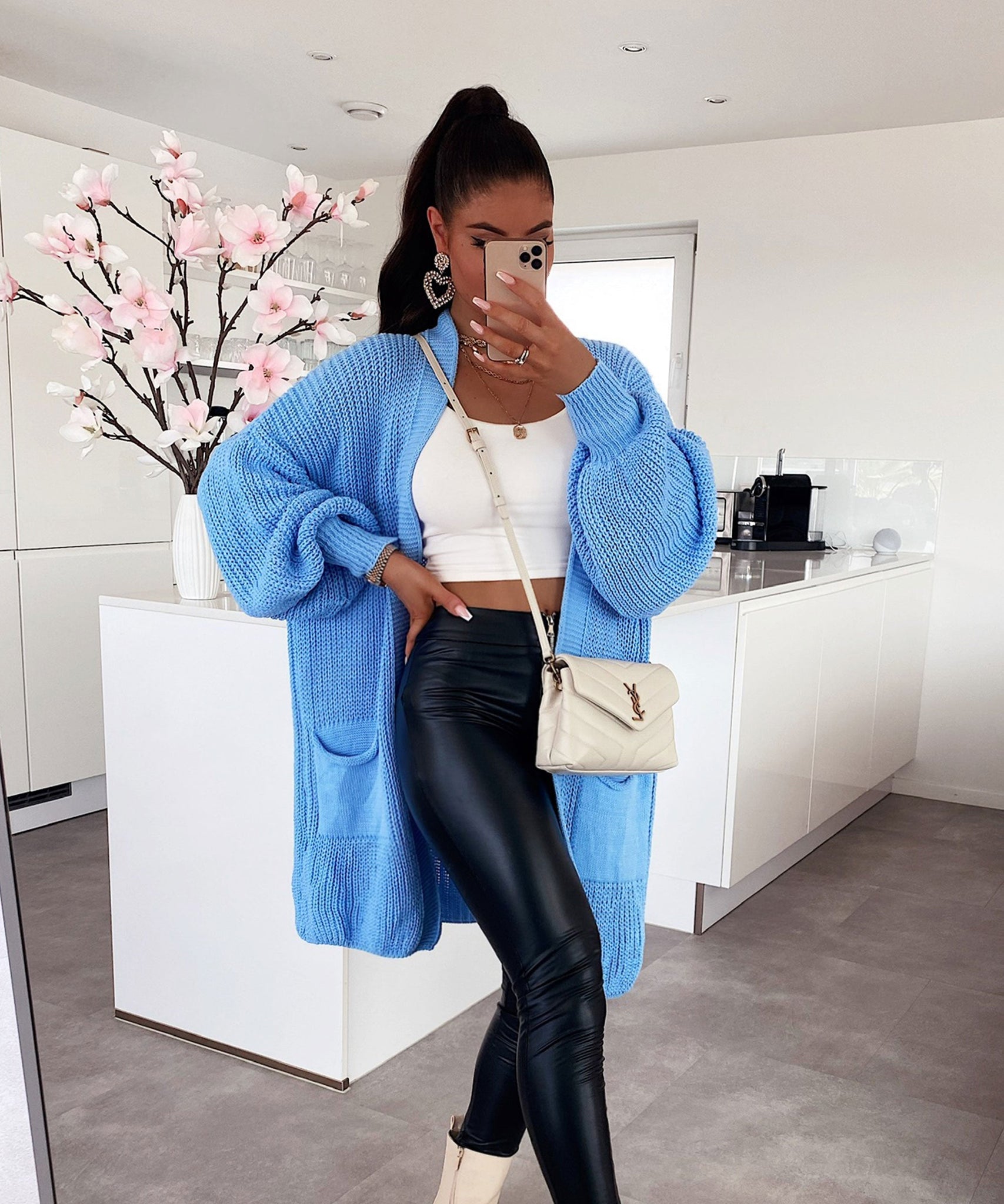 Cardigan Leilani Kurz Hellblau