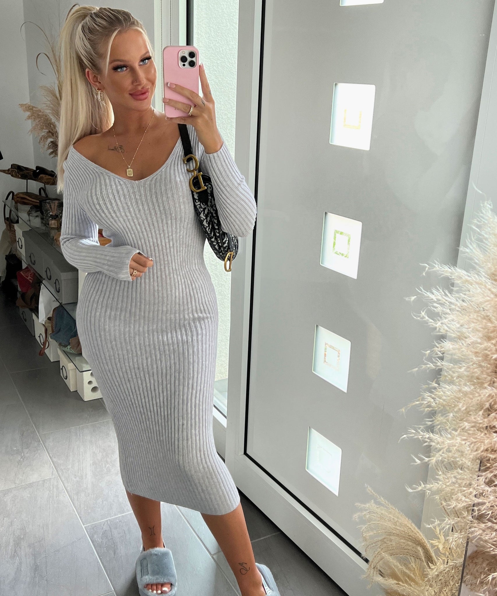 Strickkleid April Grau