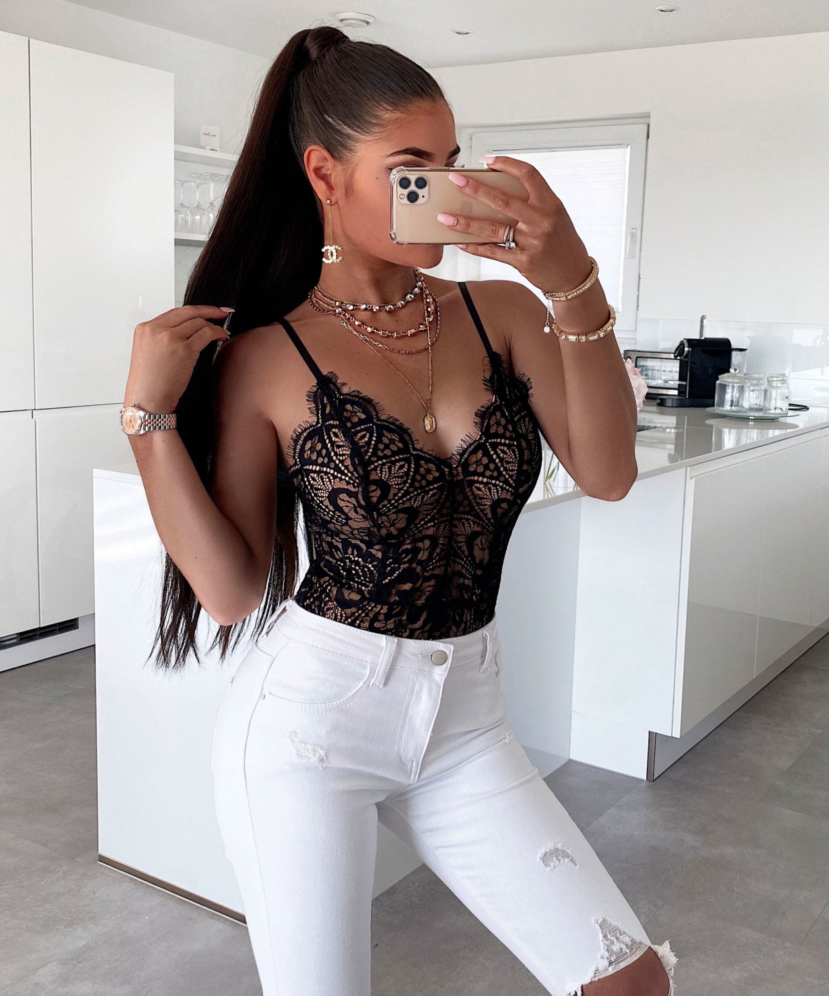 Body Elsa Schwarz