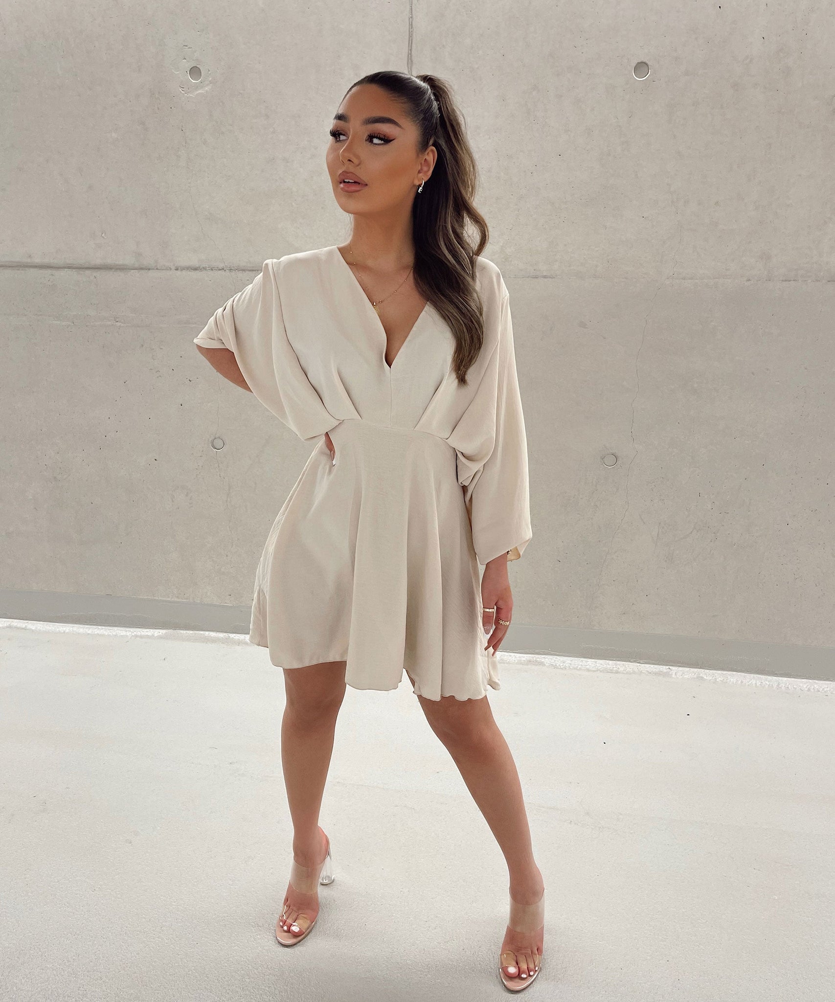 Kleid Cecil Beige